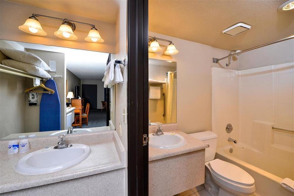 Americas Best Value Inn Downtown Las Vegas Room photo